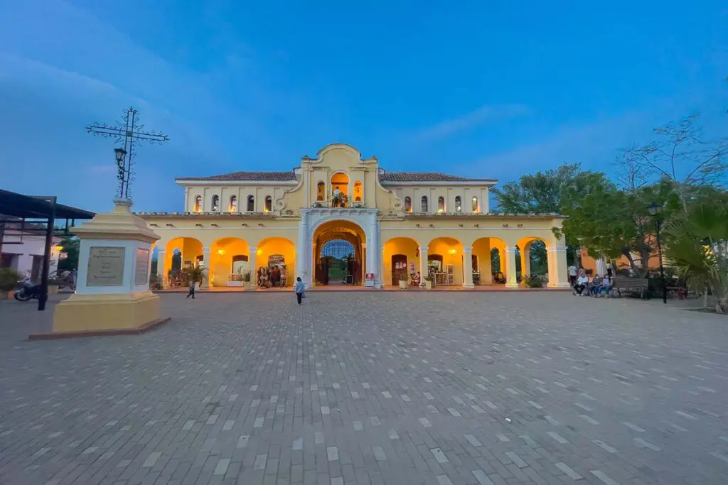 Los centros históricos del caribe colombiano: patrimonios vivos