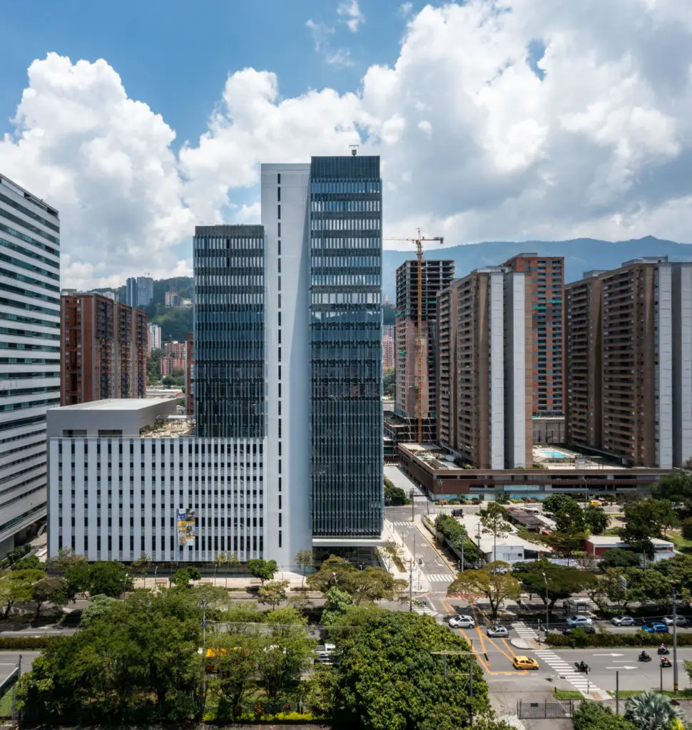 Estética, confort y sostenibilidad: el poder que tiene el vidrio en la construcción actual