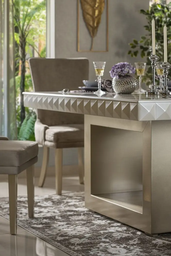 Deluxe, unos muebles que combinan bien con cada parte del hogar si de lujo y comodidad se trata