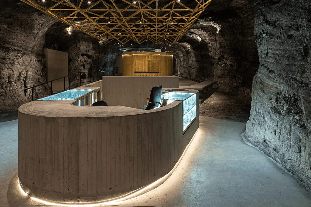 Un escenario para el arte bajo tierra: el museo subterráneo monumental, en zipaquirá Un escenario para el arte bajo tierra: el museo subterráneo monumental, en zipaquirá