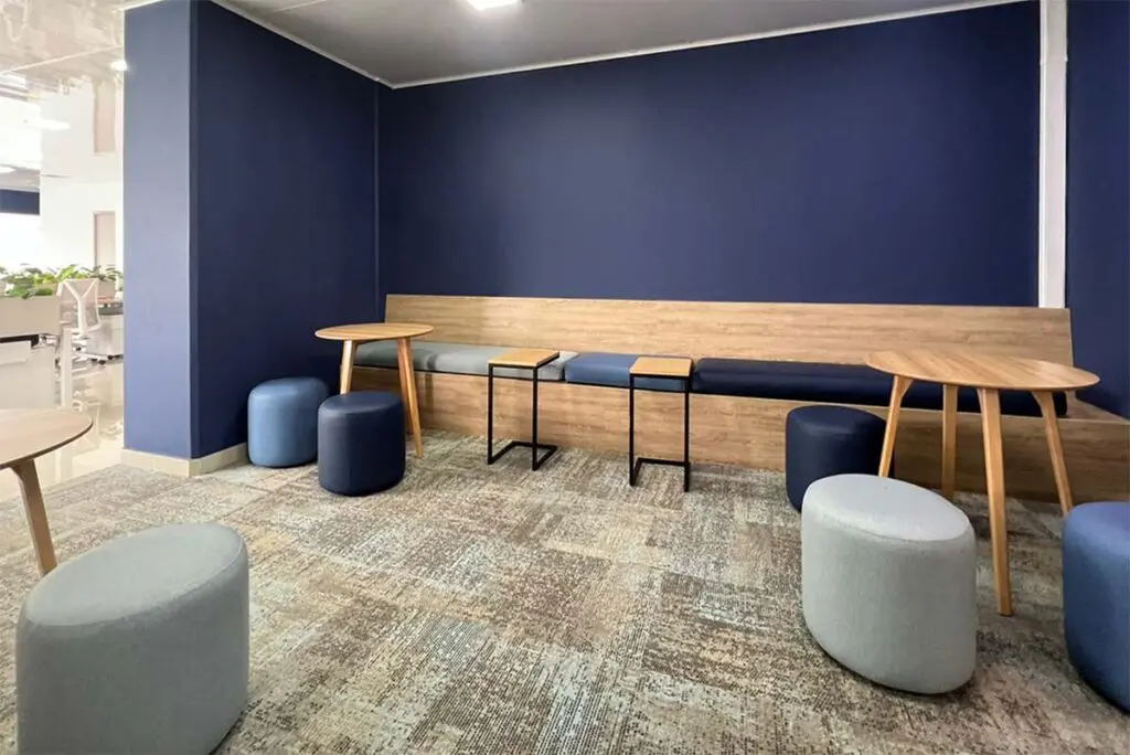 Adaptar las oficinas al trabajo semipresencial: un reto de transformación 