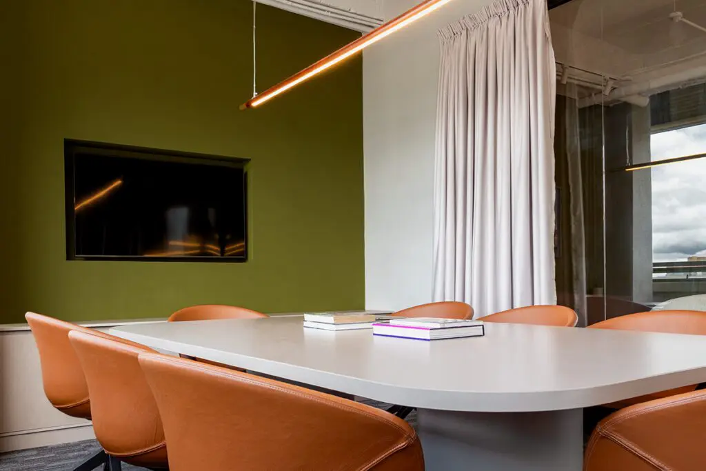 El propósito de estas oficinas en bogotá es disfrutar del encuentro presencial El propósito de estas oficinas en bogotá es disfrutar del encuentro presencial