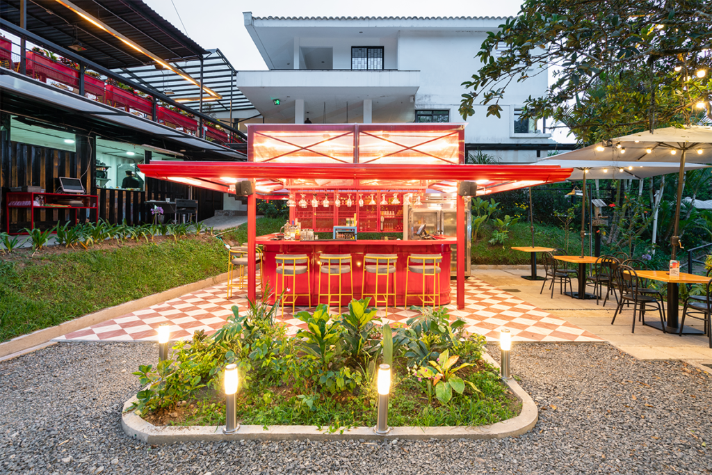 Arquitectura y gastronomía en conexión con la naturaleza cafetera