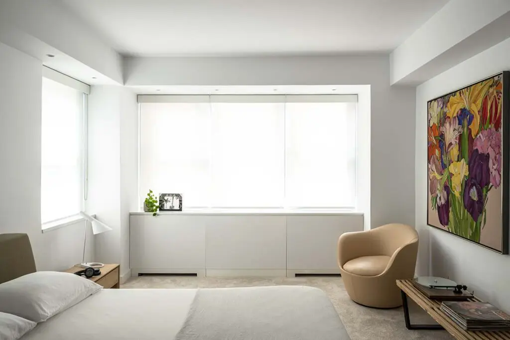 Este apartamento en nueva york en es un espacio fluido y abierto