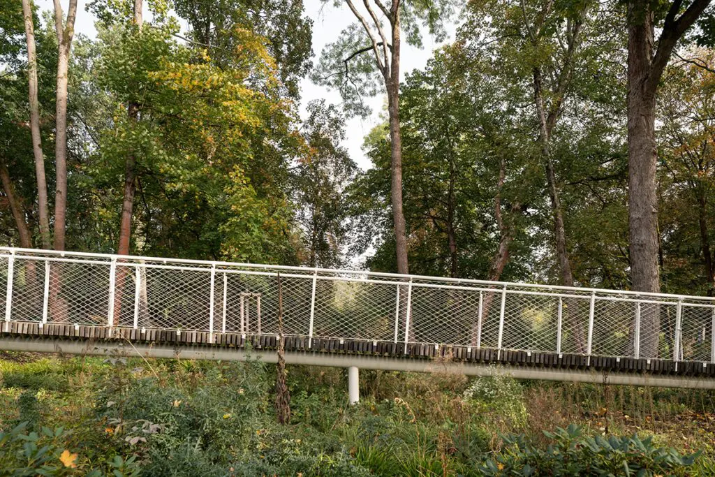 La arquitectura de este parque es un viaje a través del tiempo
