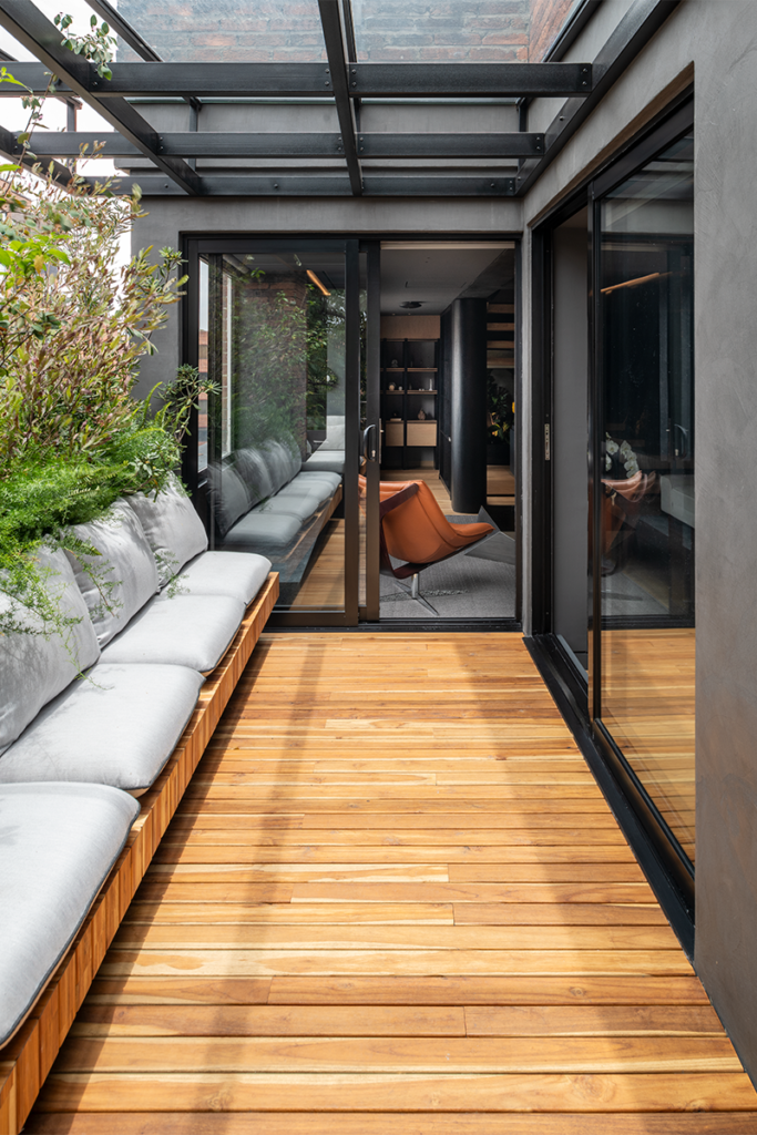 Tras su renovación, este ‘penthouse’ en bogotá se convirtió en un lugar inesperado Tras su renovación, este ‘penthouse’ en bogotá se convirtió en un lugar inesperado