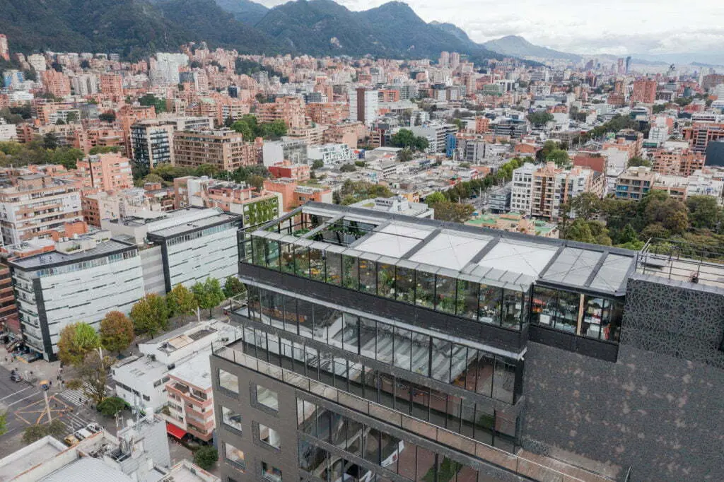 Los espacios exteriores son protagonistas<br>en la arquitectura residencial y comercial este 2022