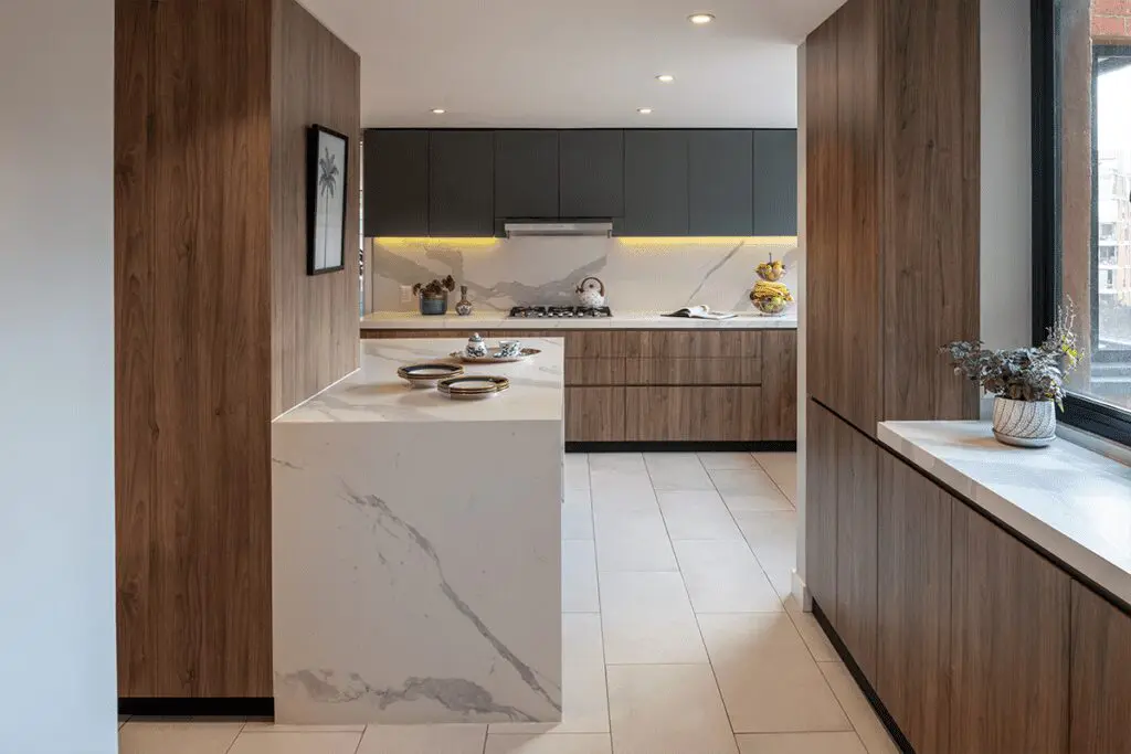 Un apartamento en bogotá remodelado con una estética sostenible