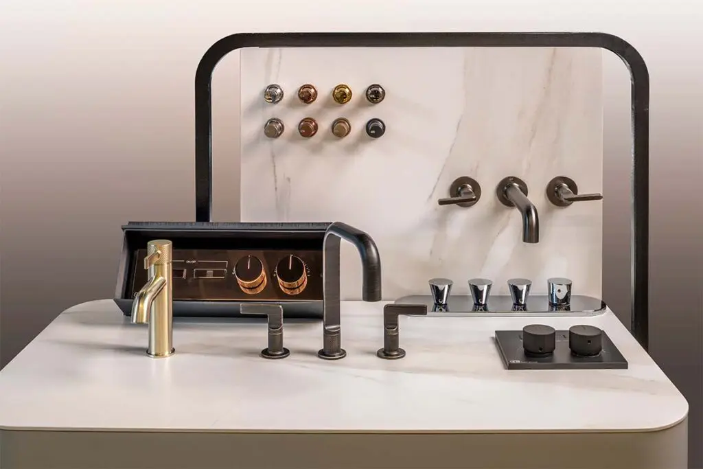 Diseño y sofisticación sin excesos: así es el baño del 2025