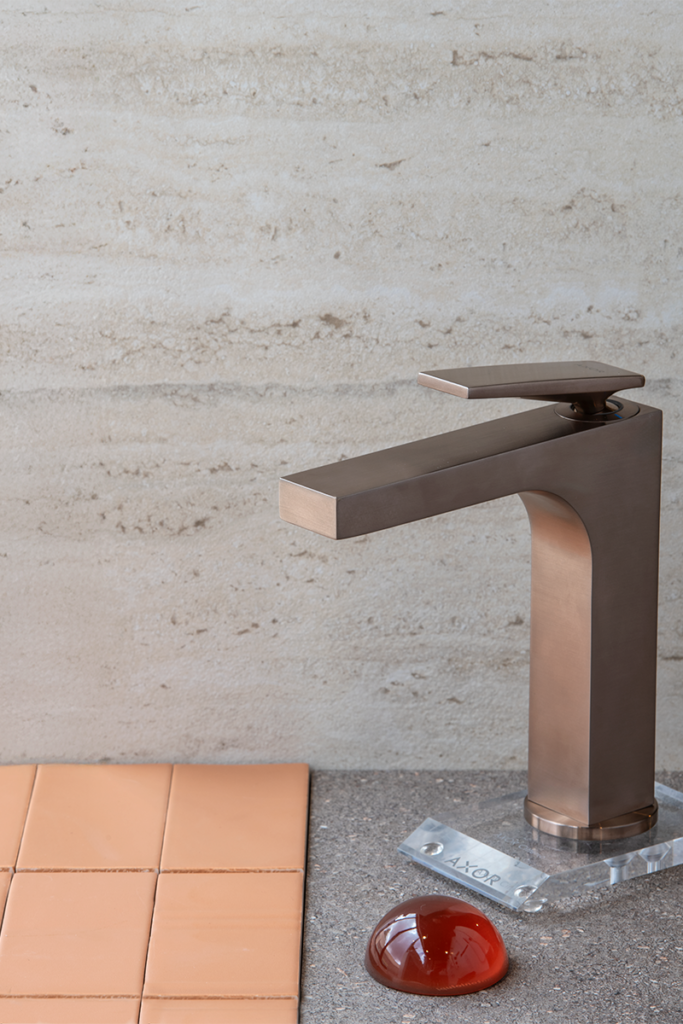 Armonía y lujo atemporal: mocha mousse el color del año para el mundo del diseño