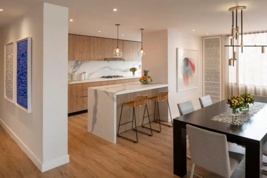 Este apartamento en bogotá se remodeló para aprovechar su vista privilegiada