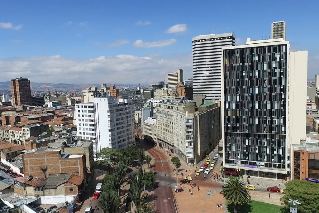 Reutilizar edificios para crear infraestructura sostenible: la propuesta de renobo