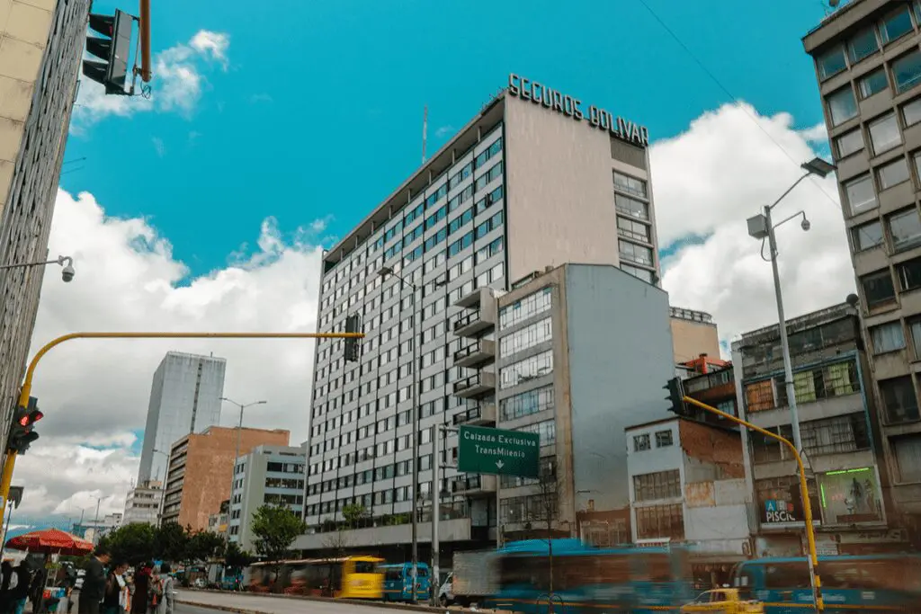 Reutilizar edificios para crear infraestructura sostenible: la propuesta de renobo