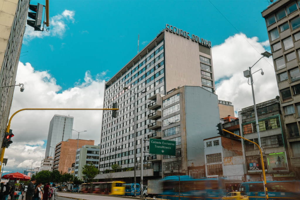 Reutilizar edificios para crear infraestructura sostenible: la propuesta de renobo