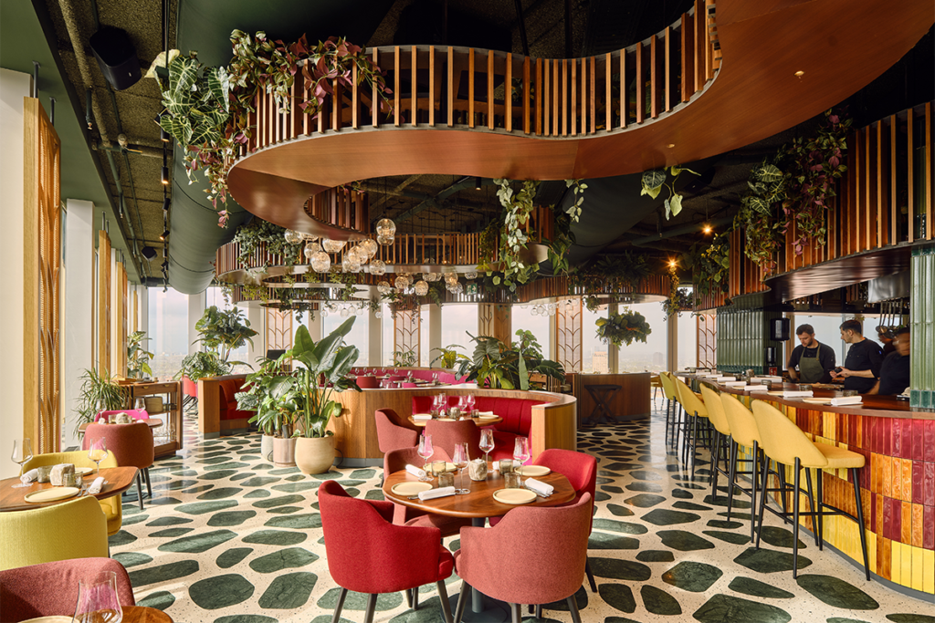 El diseño de este restaurante en ámsterdam es un oasis en el cielo