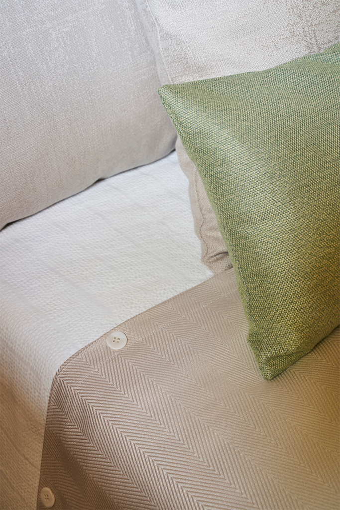 Textiles y tapetes: el toque esencial para un hogar en tendencia Textiles y tapetes: el toque esencial para un hogar en tendencia