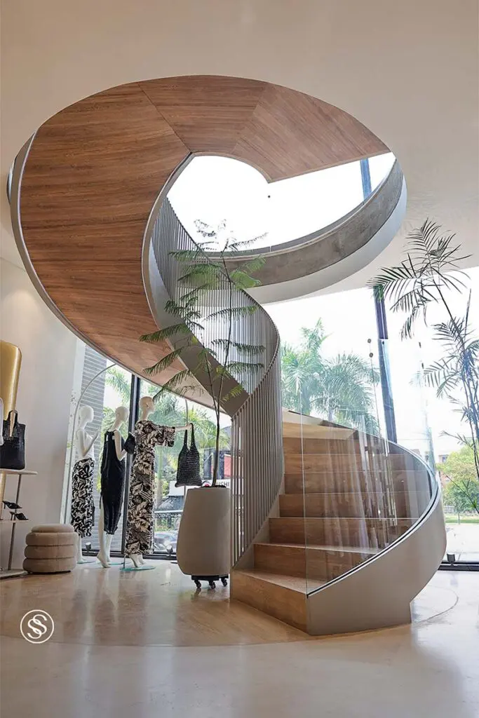 En homenaje a la esencia caleña, esta tienda tiene una arquitectura orgánica y sutil 