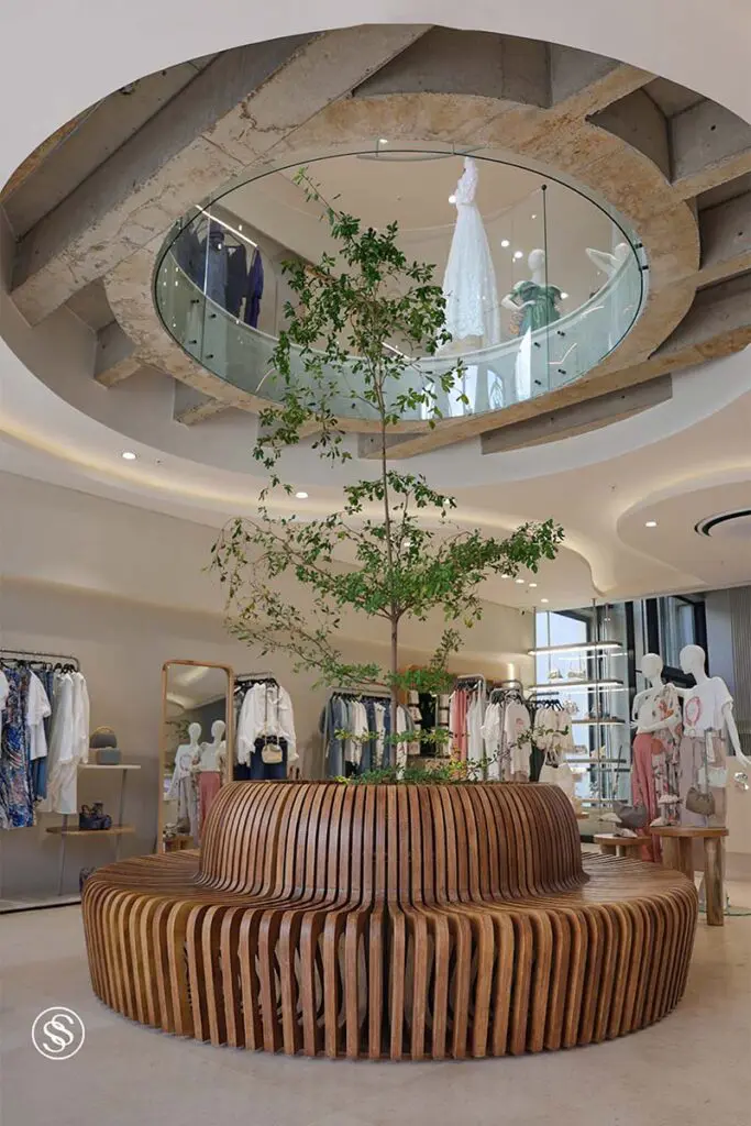 En homenaje a la esencia caleña, esta tienda tiene una arquitectura orgánica y sutil 