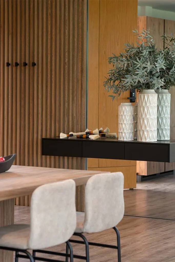 Imponente y acogedora: así es esta casa de contrastes perfectos Imponente y acogedora: así es esta casa de contrastes perfectos