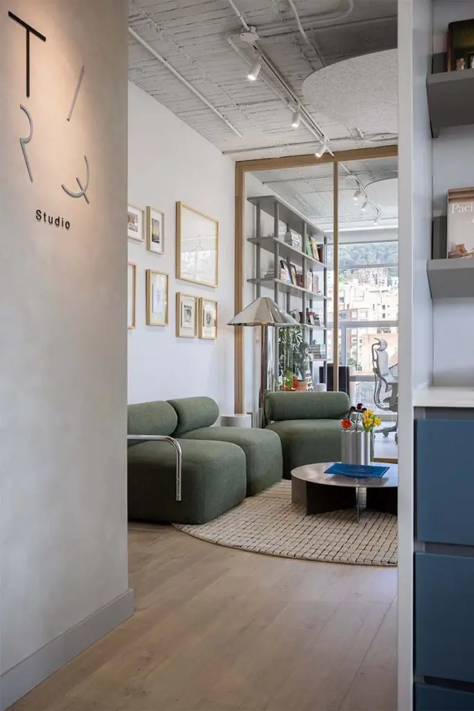 Arquitectura para arquitectos: así son las oficinas de este estudio de diseño