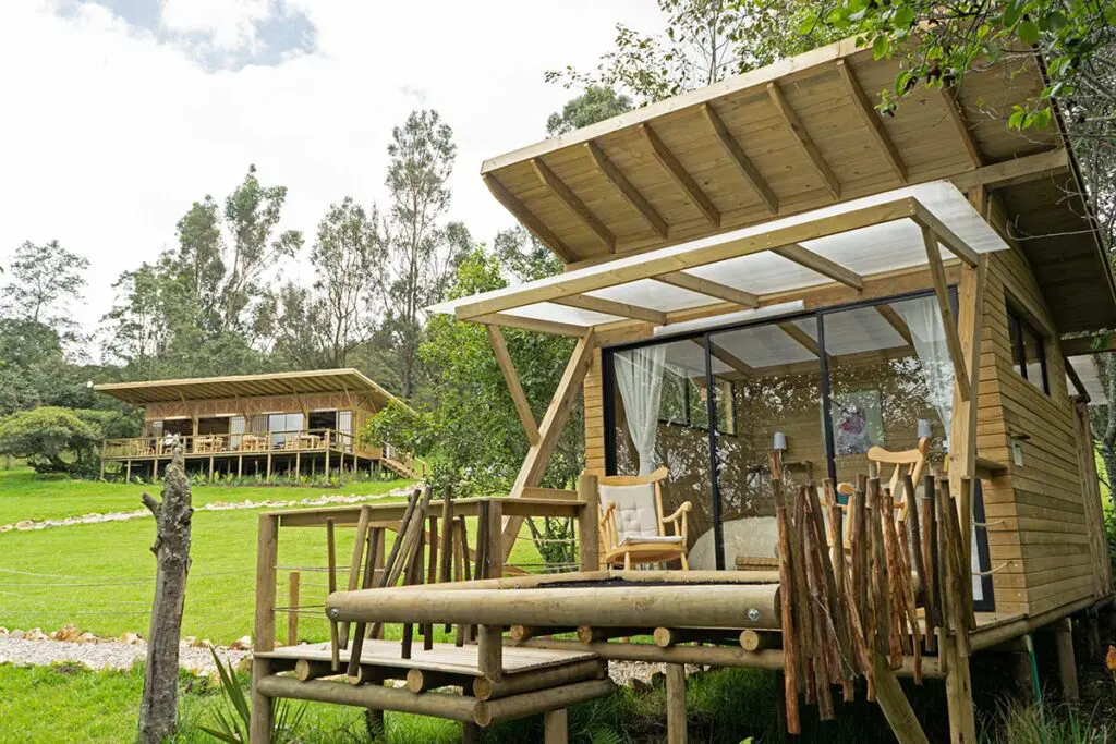 Refugio colibrí, una obra con una arquitectura sostenible por taller dos arquitectos