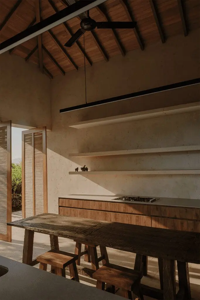 La arquitectura antioqueña de esta casa evoca un mundo de calma La arquitectura antioqueña de esta casa evoca un mundo de calma