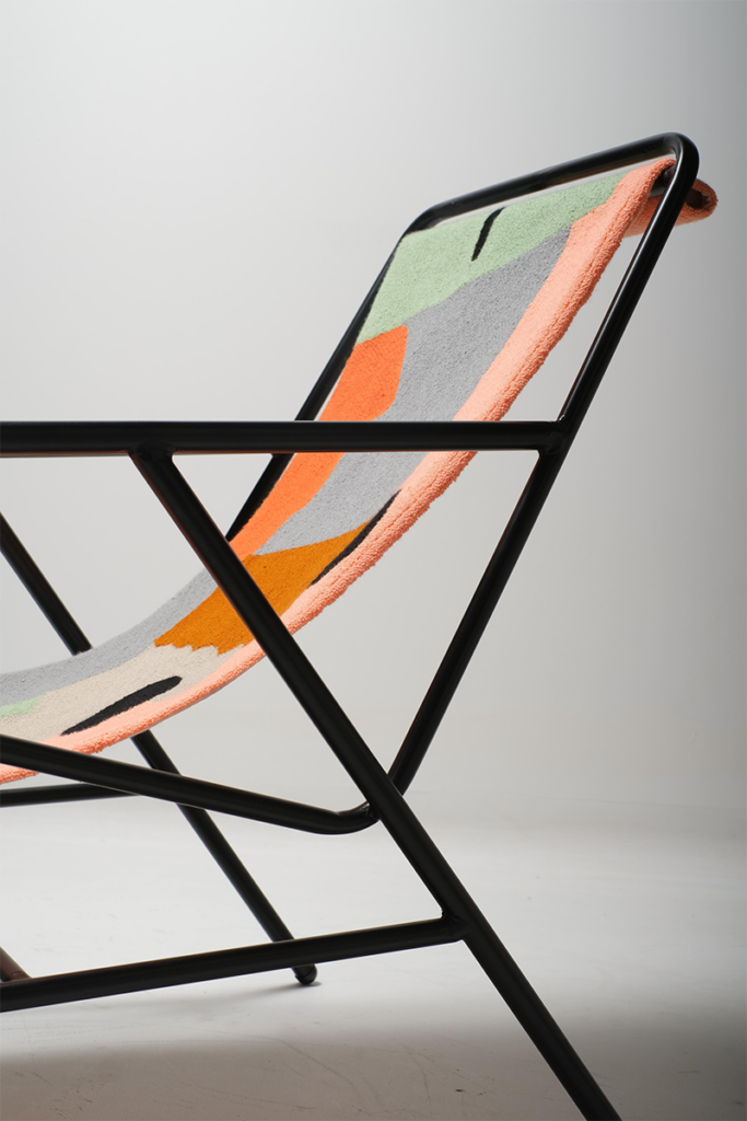 El diseño de esta silla es una combinación entre la playa y el desierto 