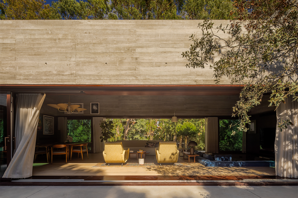 Una vivienda en portugal que dialoga con la topografía Una vivienda en portugal que dialoga con la topografía