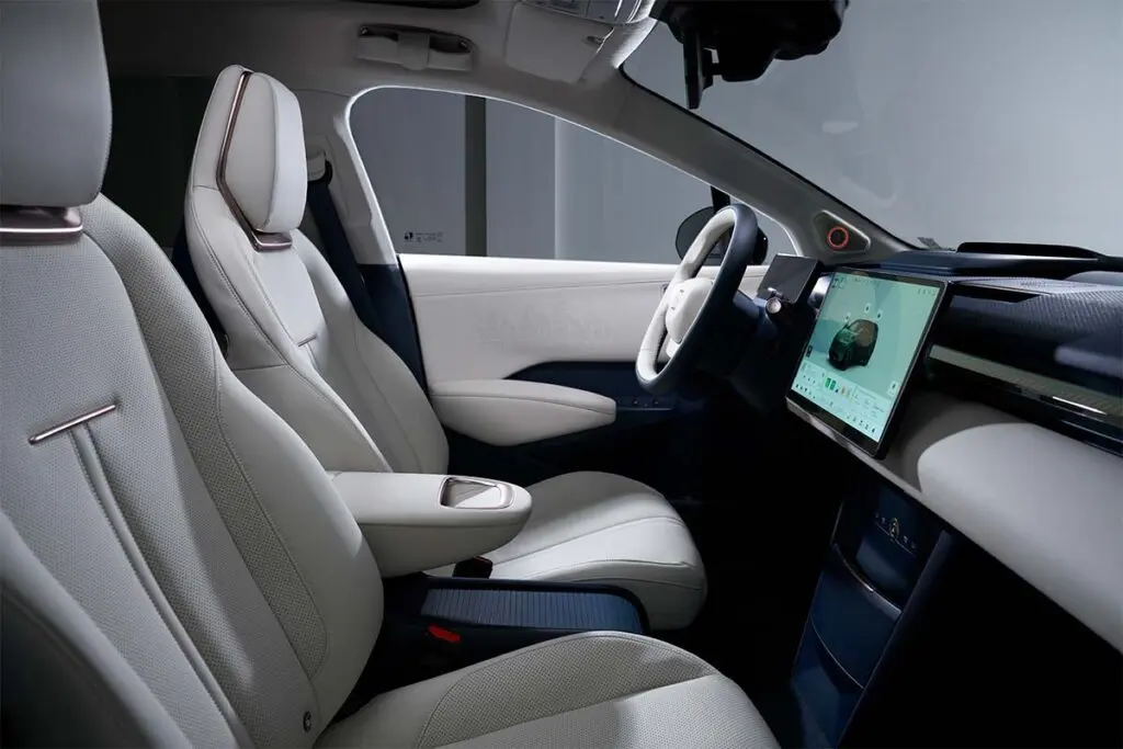 Diseño para futuro: así es el suv eléctrico zeekr x