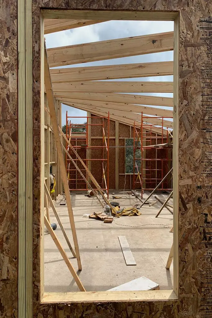 Una casa ecológica con una arquitectura inspirada en el paisaje del páramo