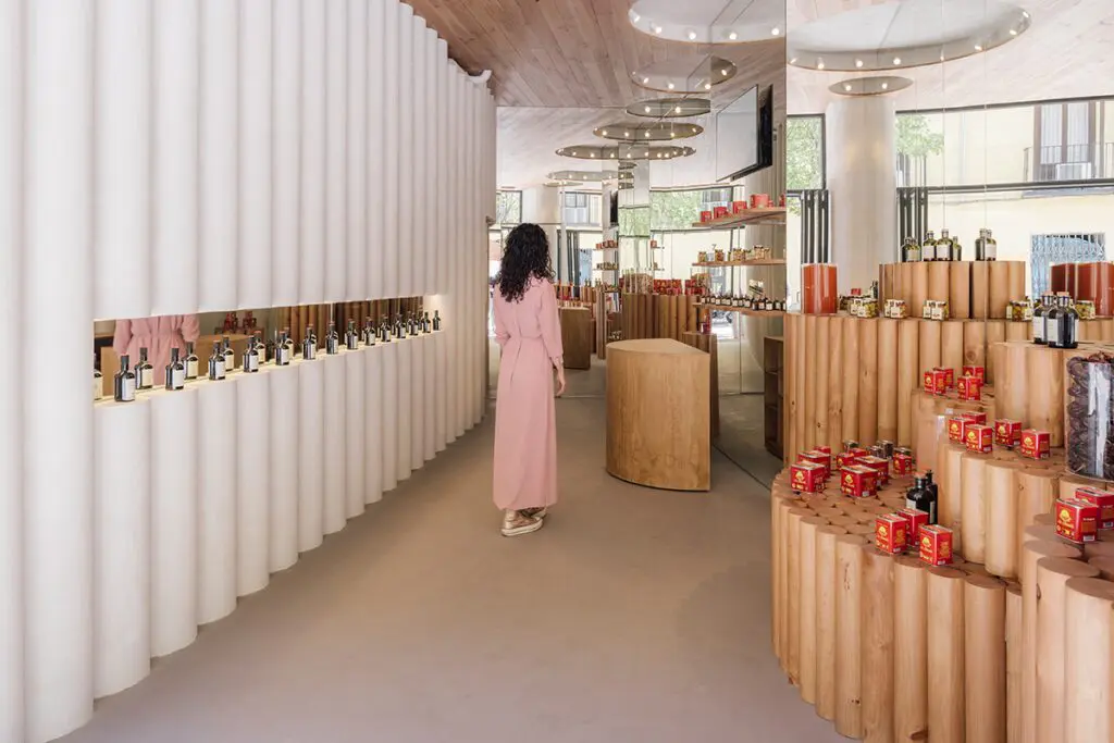 Humo, la tienda experimental en españa inspirada en la historia de una especia Humo, la tienda experimental en españa inspirada en la historia de una especia