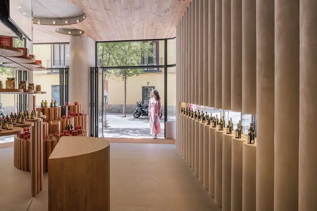 Humo, la tienda experimental en españa inspirada en la historia de una especia Humo, la tienda experimental en españa inspirada en la historia de una especia