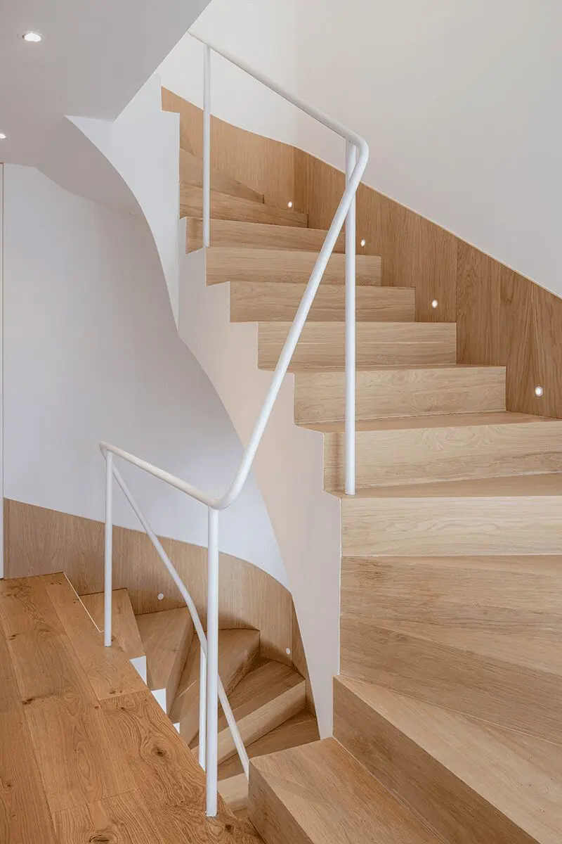 La renovación de una vivienda con un diseño especial para recibir la luz natural La renovación de una vivienda con un diseño especial para recibir la luz natural
