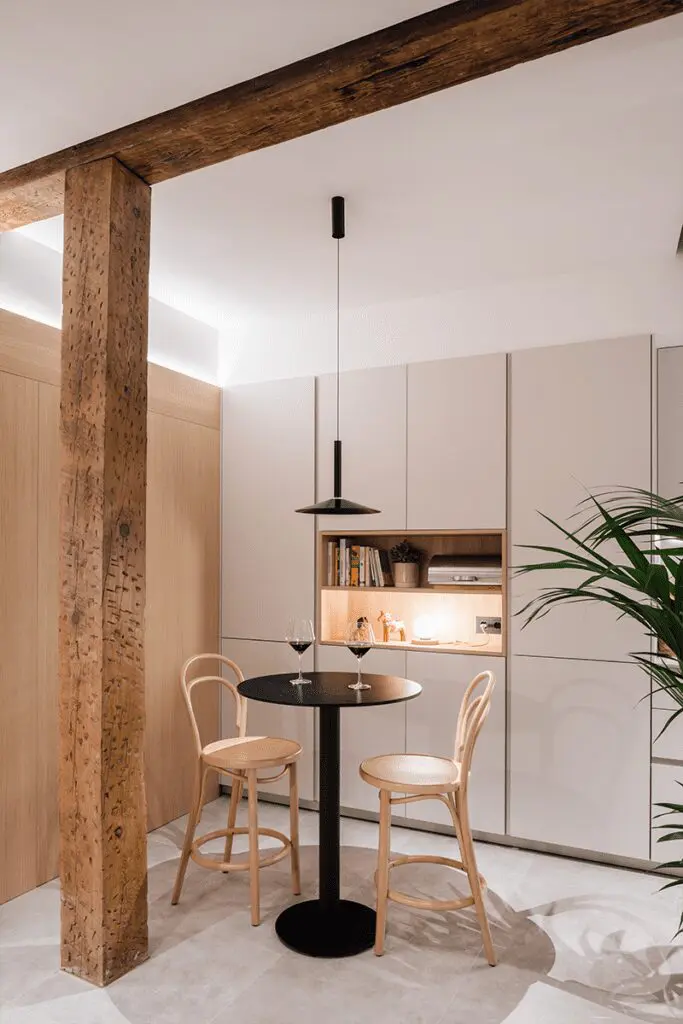 El diálogo entre lo clásico y lo contemporáneo en la arquitectura de esta vivienda en españa El diálogo entre lo clásico y lo contemporáneo en la arquitectura de esta vivienda en españa
