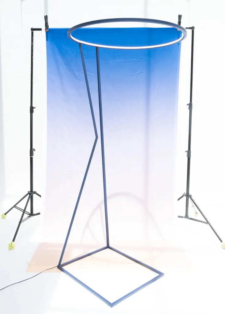 Para los amantes de bogotá: una colección de mobiliario inspirada en la ciudad