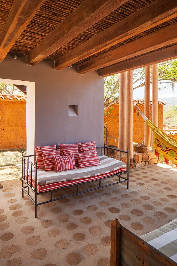 5 casas de descanso no convencionales para escapar de la rutina en cartagena, honda, barichara y sopó