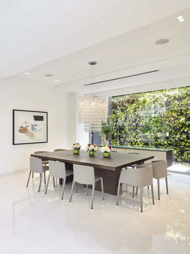 Cinco casas en colombia en las que las piscinas se roban la atención