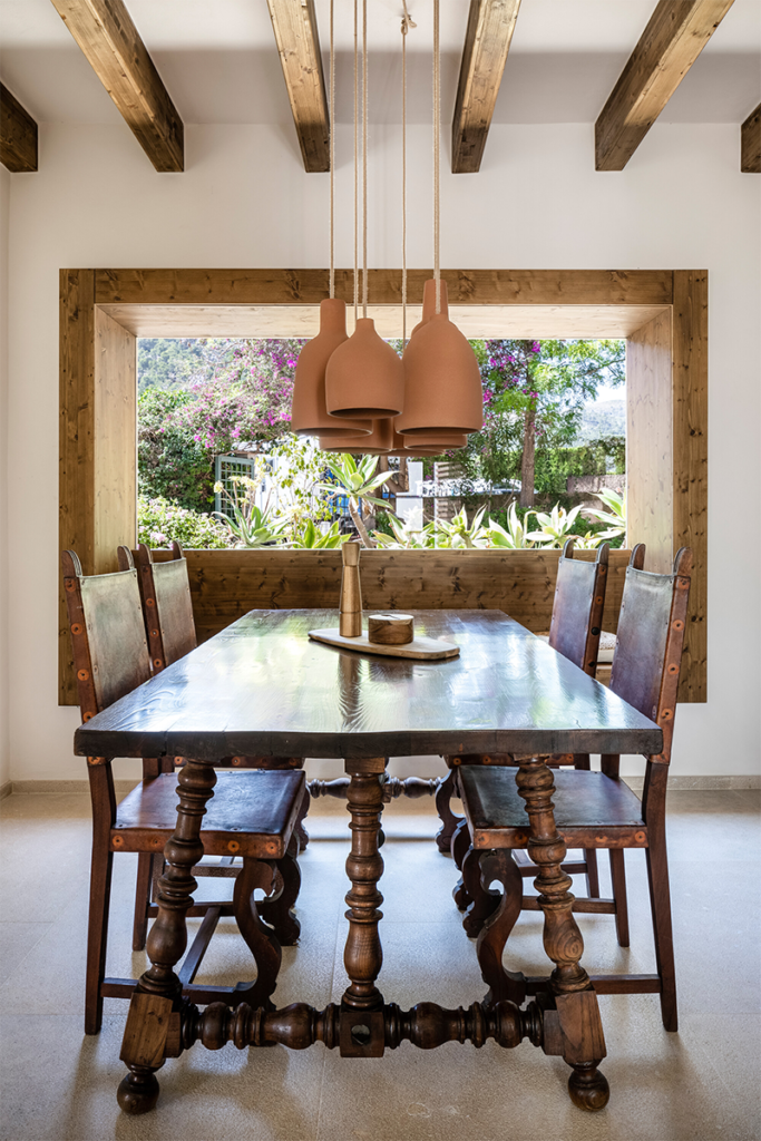 De granja a epicentro cultural: una casa renovada en el corazón de mallorca