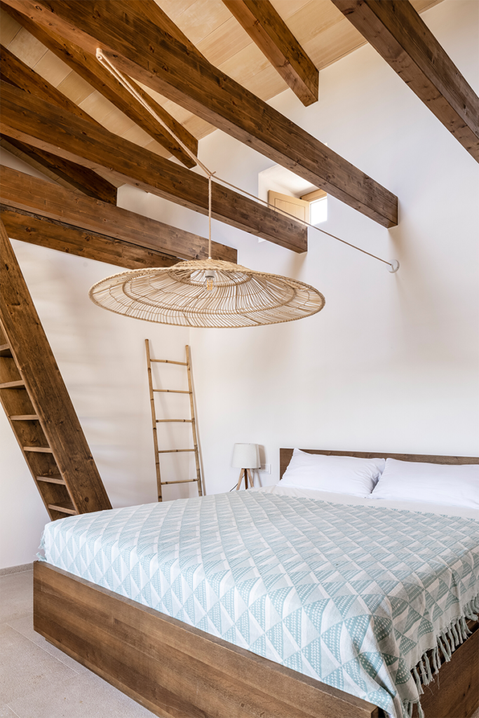 De granja a epicentro cultural: una casa renovada en el corazón de mallorca