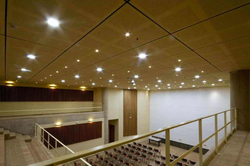 Estos cielos rasos son la nueva tendencia en arquitectura gracias a su funcionalidad y estética