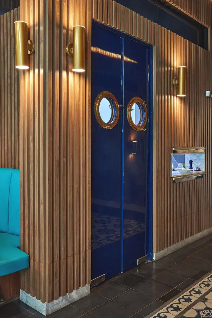 Este es el diseño de un bistró francés con alma tropical en cali Este es el diseño de un bistró francés con alma tropical en cali