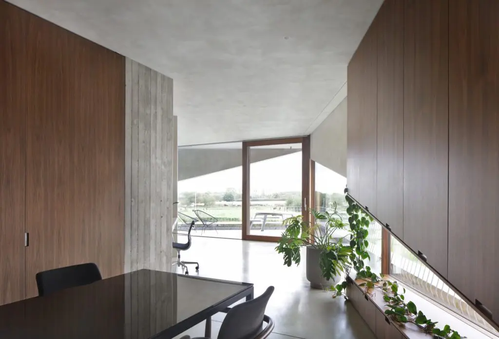 Casa abierta al paisaje