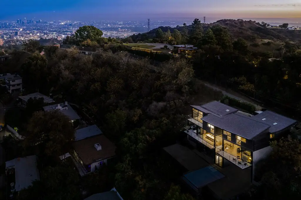 Una casa biofílica en california: arquitectura y naturaleza unidas