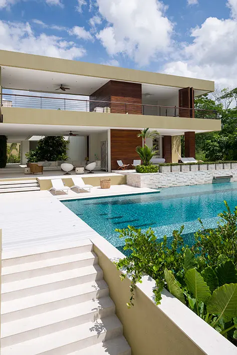 Una casa colombiana caribeña hecha con techos ecológicos bambú y madera Una casa colombiana caribeña hecha con techos ecológicos bambú y madera