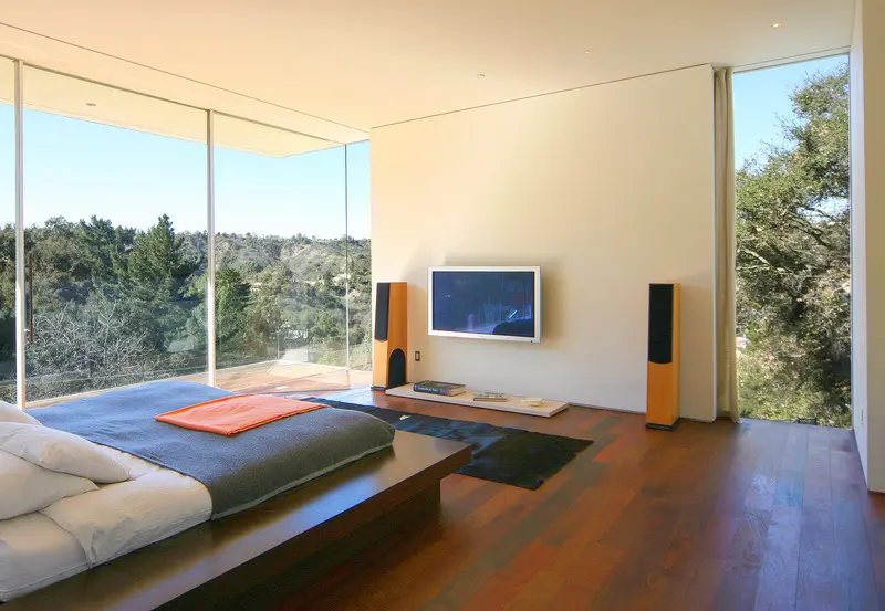 La casa en el aire: un hogar de ensueño que se integra con el entorno natural