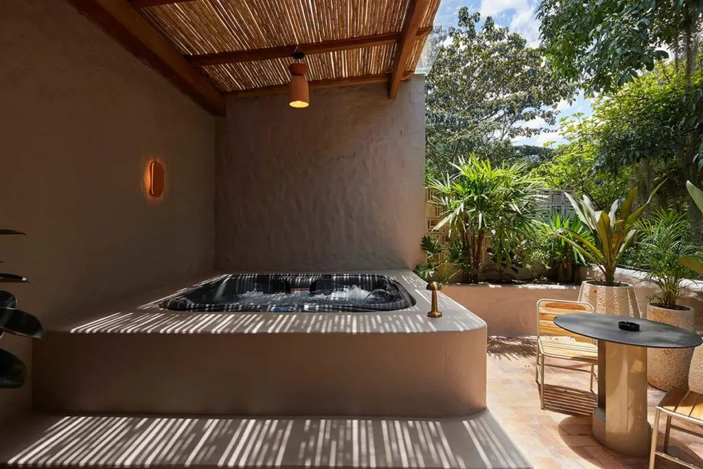 Esta casa hotel es un oasis de descanso en medio de la ciudad de medellín