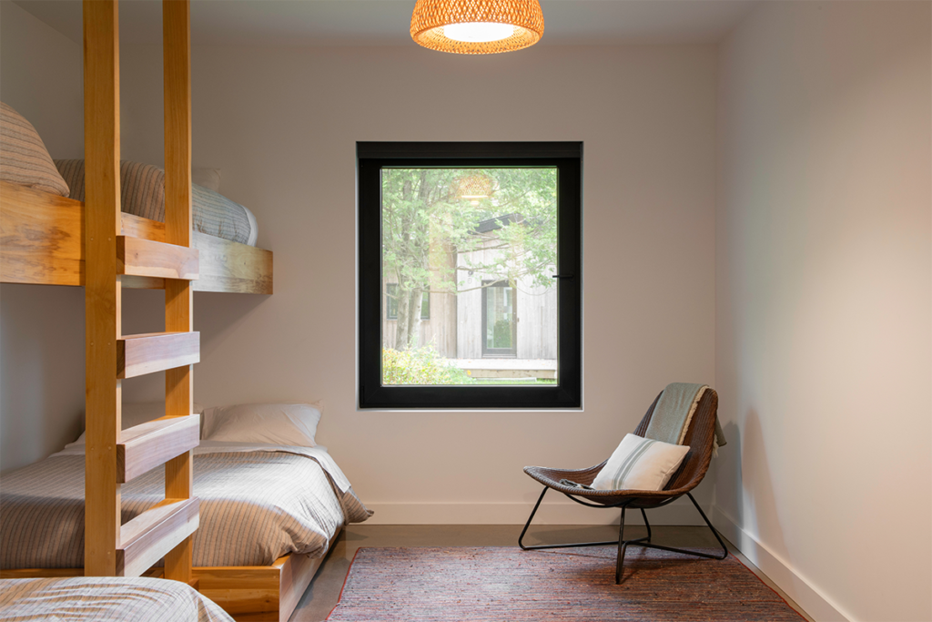 Esta casa es una obra de arte en forma de a que redefine la vida en el campo Esta casa es una obra de arte en forma de a que redefine la vida en el campo