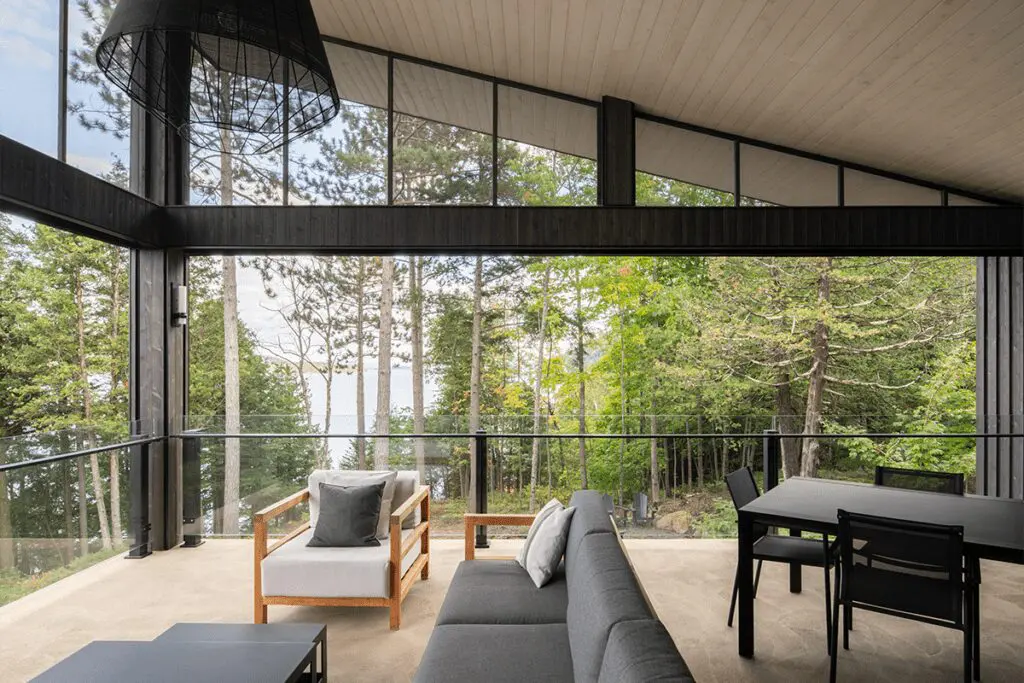 Esta casa es una obra de arte en forma de a que redefine la vida en el campo