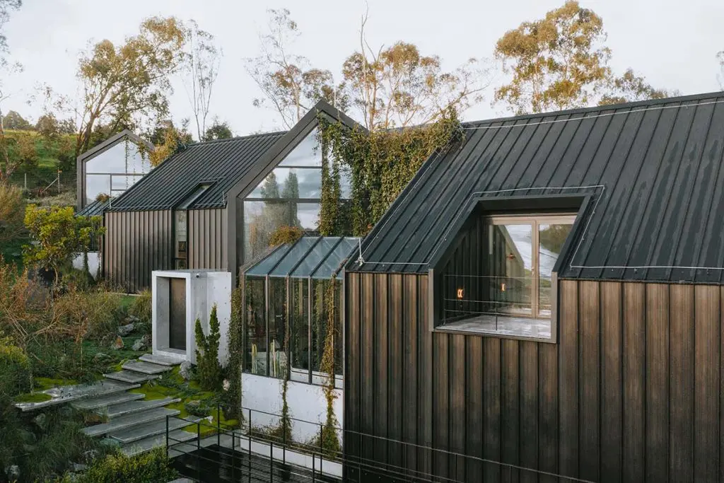 Cuatro casas en una y 460 metros cuadrados en este hermoso proyecto Fachada de las microcasas