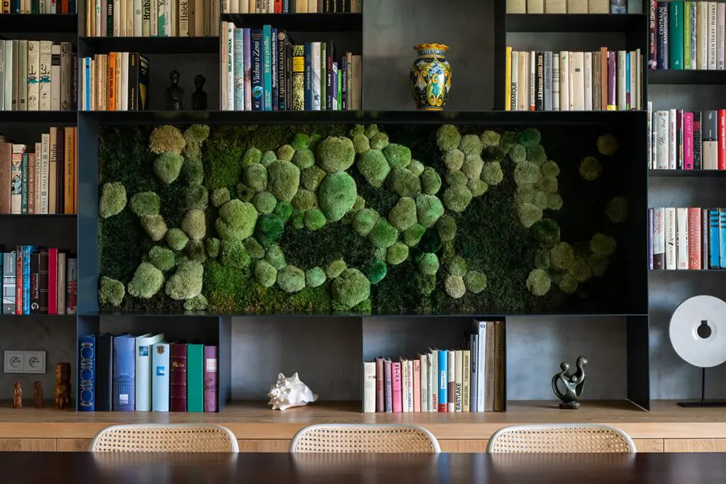 Vivir en esta casa en praga es habitar un espacio flexible y acogedor